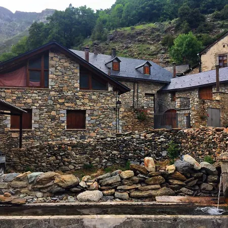 Casa Torellola * Cardet
